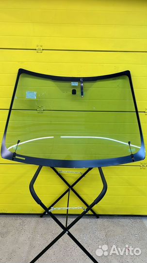 Лобовое стекло Форд Фокус 2 с обогревом