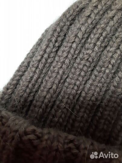 Шапка женская вязаная