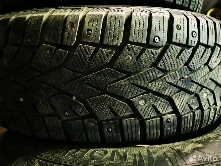 Gislaved NordFrost 100 SUV 235/65 R17 108T