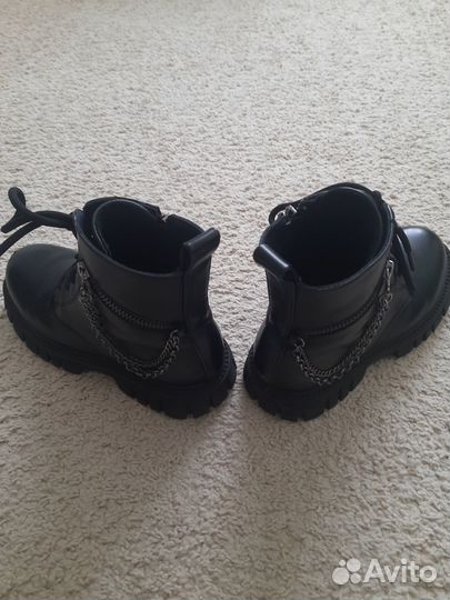 Ботинки демисезонные для девочки 34 размер
