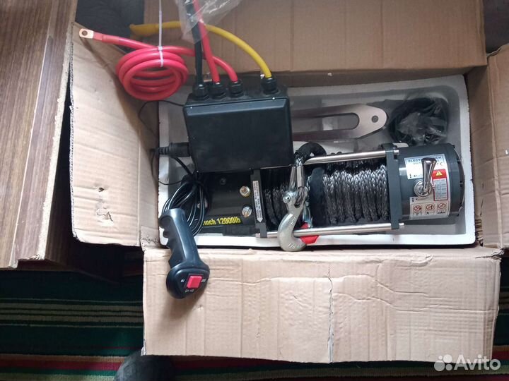 Лебедка электрическая автомобильная 12v