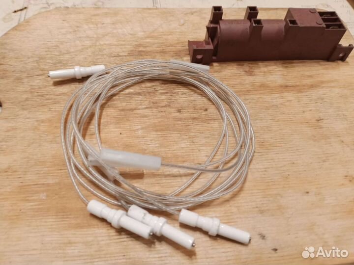 Блок розжига и комплект свечей для газовой плиты