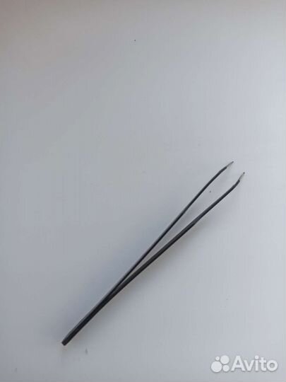 Пинцет для бровей и ресниц