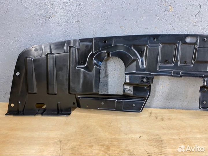 Защита бампера пластиковая передняя Mitsubishi