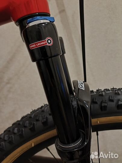 Вилка Suntour Raidon32 Air Boost 15x110