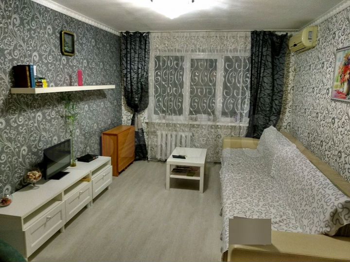 2-к. квартира, 56 м², 2/5 эт.