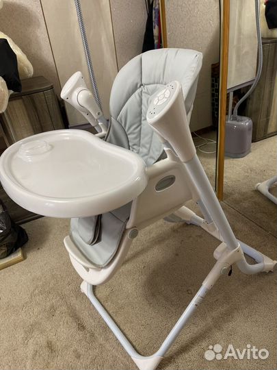 Стульчик для кормления, качели с музыкой
