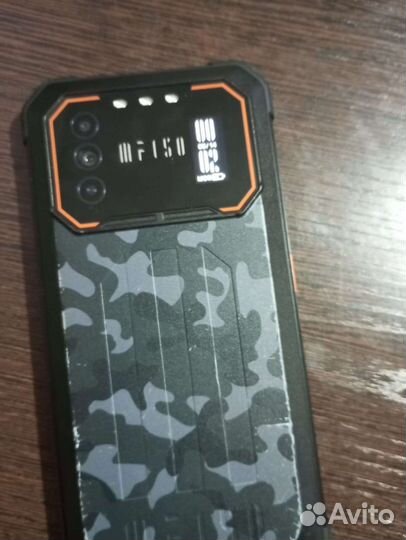 Смартфон F150 B1