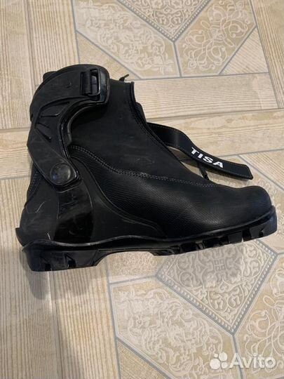 Лыжные ботинки коньковые nnn