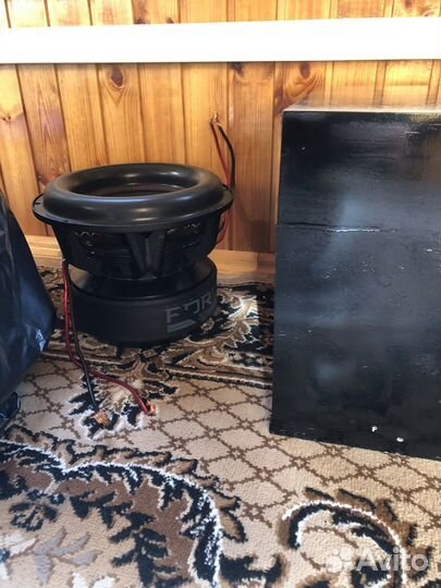 Сабвуфер force SW32D1