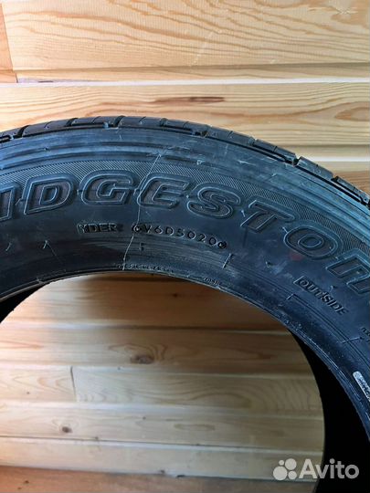 Bridgestone Dueler H/T 215/60 R17