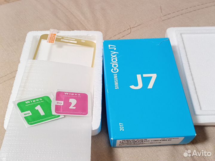 Телефон samsung