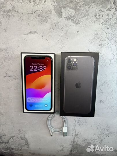 iPhone 11 Pro, 64 ГБ