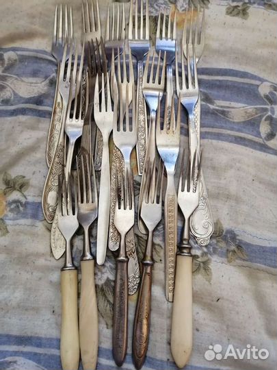 Сковородка. Кипятильник.Ложка. Вилка и.т.д