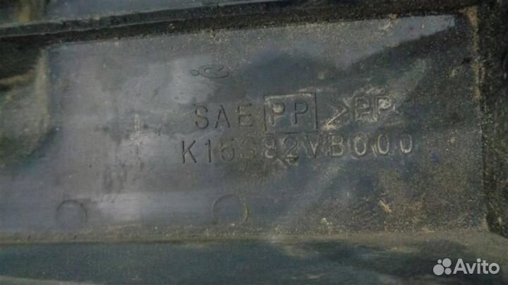 Крышка блока предохранителей Nissan Patrol Y61 19