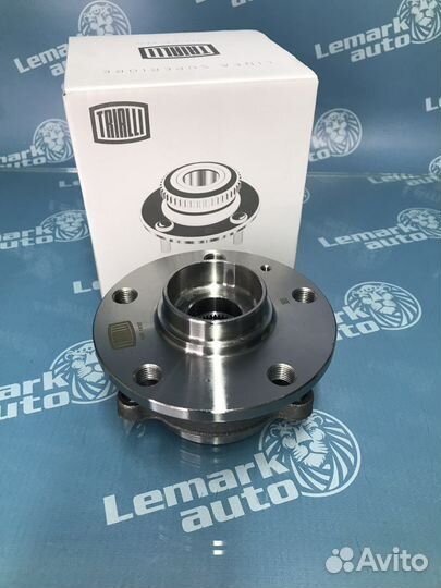 Ступица передняя в сборе Skoda Octavia