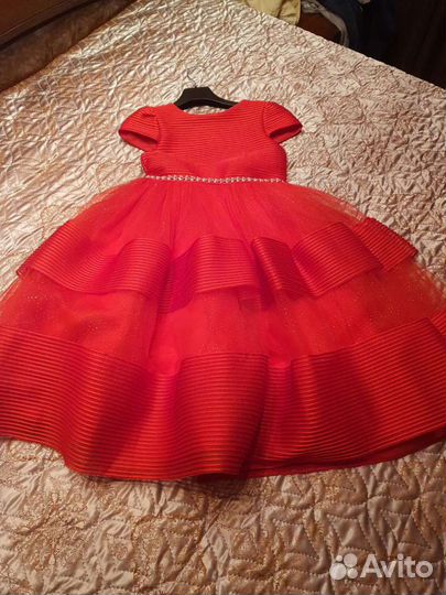 Нарядное платье для девочки
