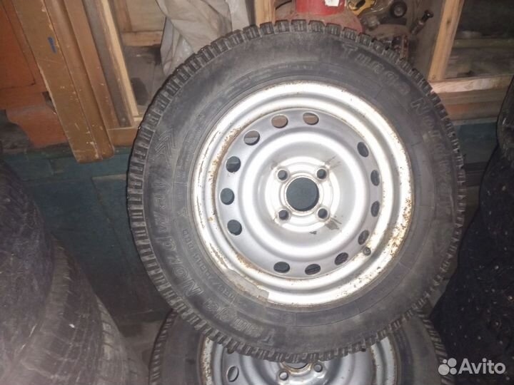 Tunga Nordway 185/70 R14