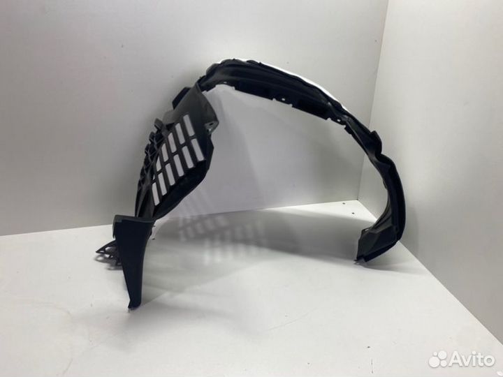 Подкрыльник передний правый Toyota Land-Cruiser