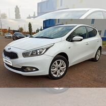 Kia Ceed 1.6 AT, 2014, 182 500 км, с пробегом, цена 1 099 000 руб.