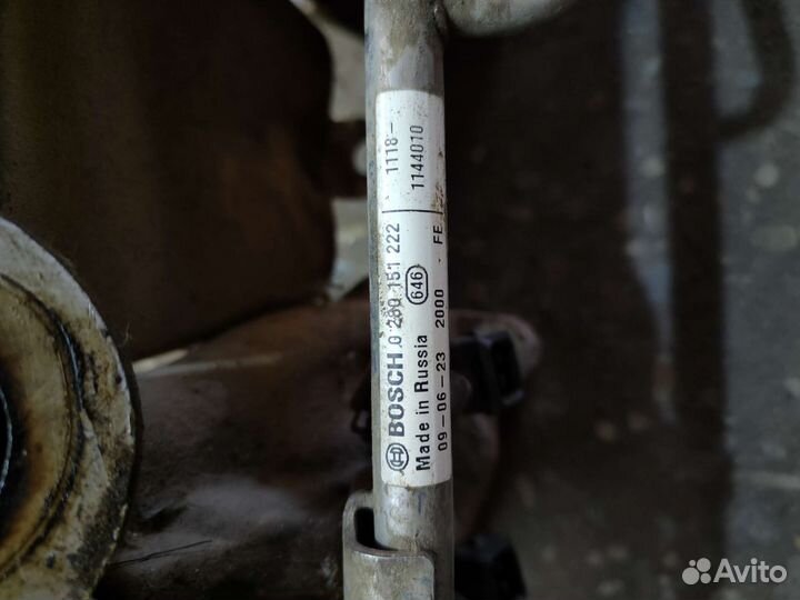 Топливная рампа Ваз