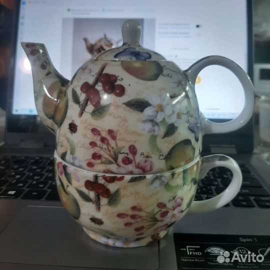 Чайник заварочный фарфоровый