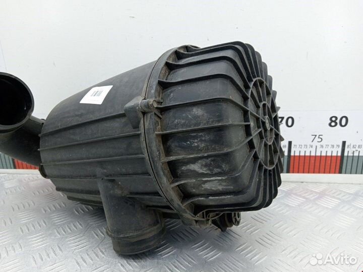 Б/У Корпус воздушного фильтра 1349549080 Peugeo