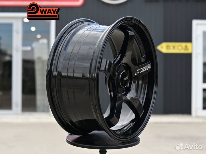 R17 Advan GT Style 7.5J ET35 4*100 Black (RG19)