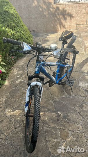 Горный велосипед trek MT220