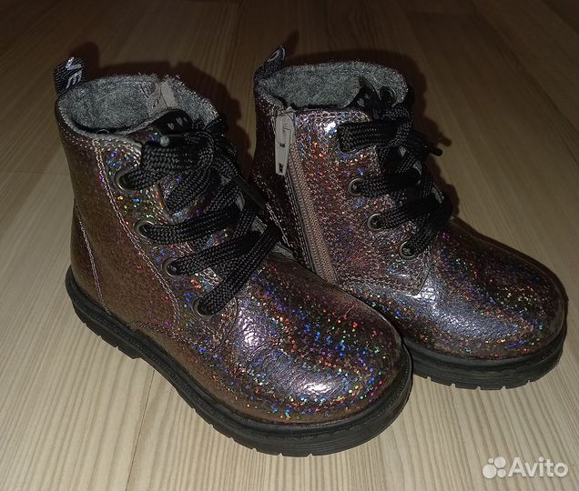 Ботинки демисезонные для девочки 23
