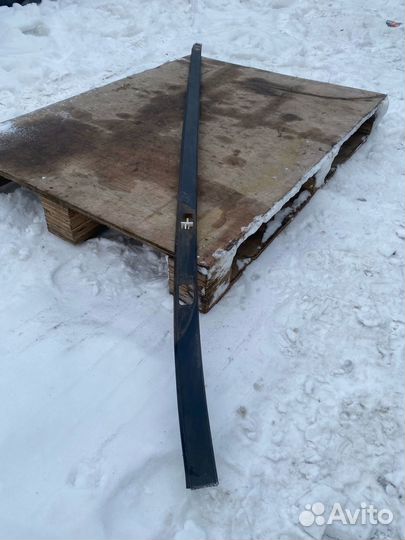 Молдинг крыши левый Kia Sorento 2 XM FL