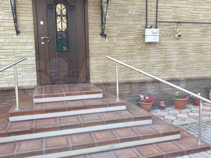 Дом 184 м² на участке 20 сот.