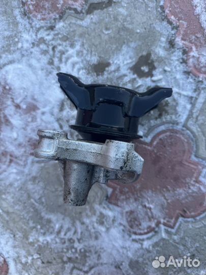 Подушка двигателя гидравлическая