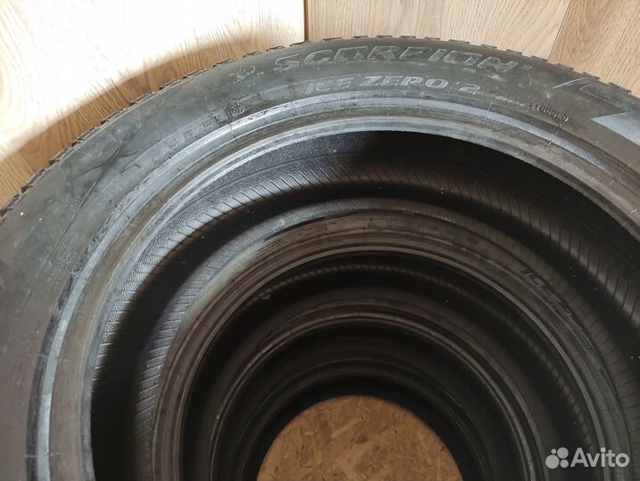 Pirelli Scorpion Ice Zero 2 275/50 R21 113H