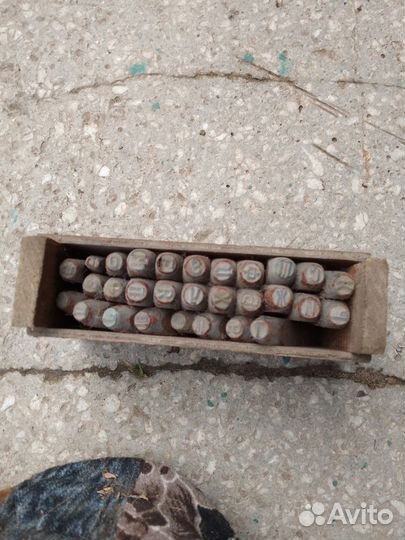 Клеймо ударное