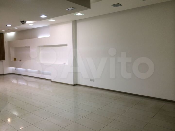 Помещение свободного назначения, 76 м²