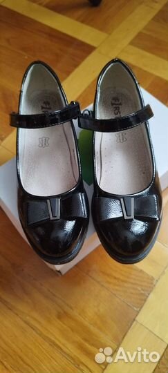 Туфли на девочку 35 размер