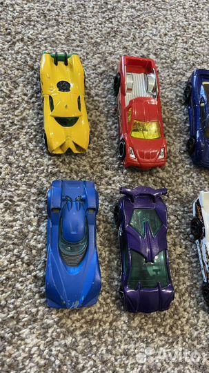 Машинки Hotwheels