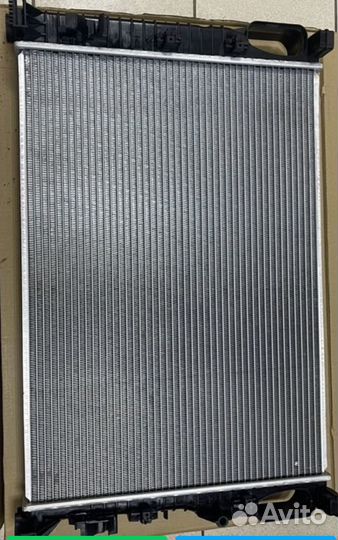 Радиатор mercedes w211/C219/S211