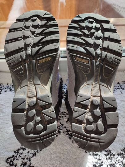 Ботинки трекинговые гортекс б/у размер 36