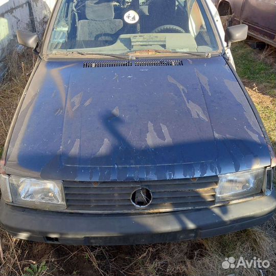 Volkswagen polo капот Фольксваген поло