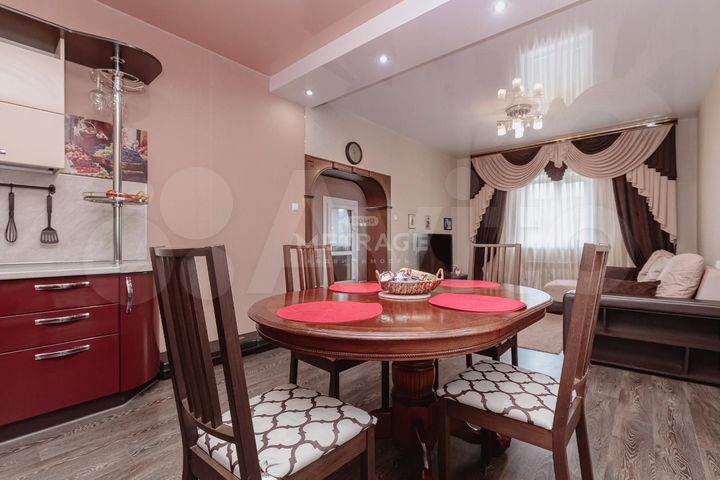 Коттедж 101,7 м² на участке 8 сот.