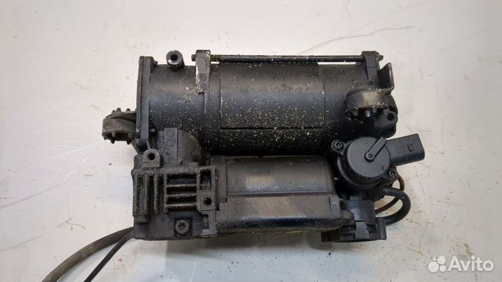 Компрессор воздушный Audi A8 (D3)