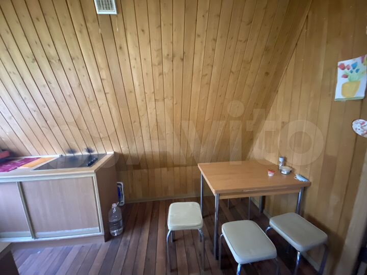 Дом 75 м² на участке 10 га