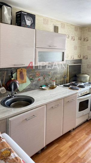 4-к. квартира, 76 м², 5/9 эт.