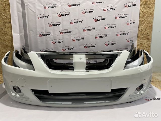 Бампер на Ларгус