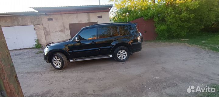 Mitsubishi Pajero 3.0 AT, 2012, 230 000 км