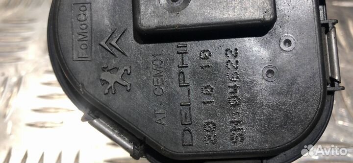 Дроссельная заслонка Ford Fiesta 5 2-й рест. 2008