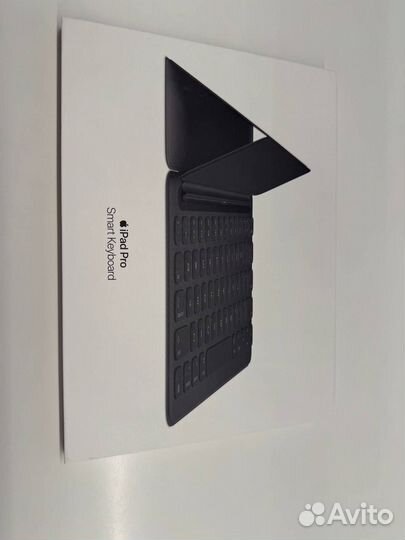 Чехол-клавиатура Apple SMART Keyboard для iPad Air