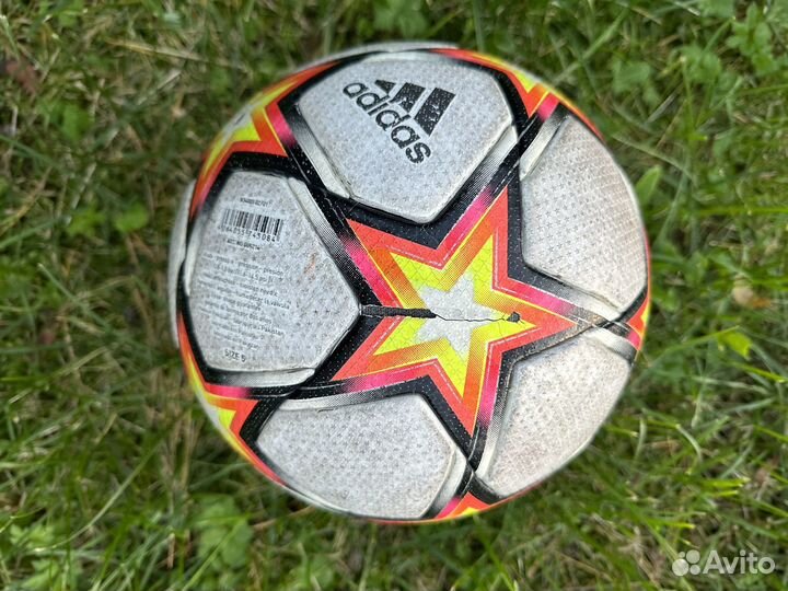 Футбольный мяч5 adidas лига чемпионов